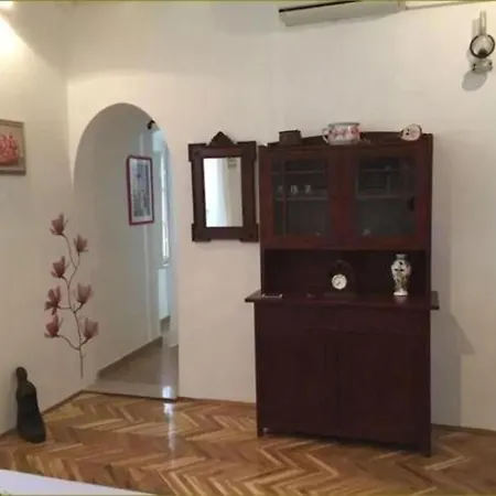 Old Town Finest - Studio With City View